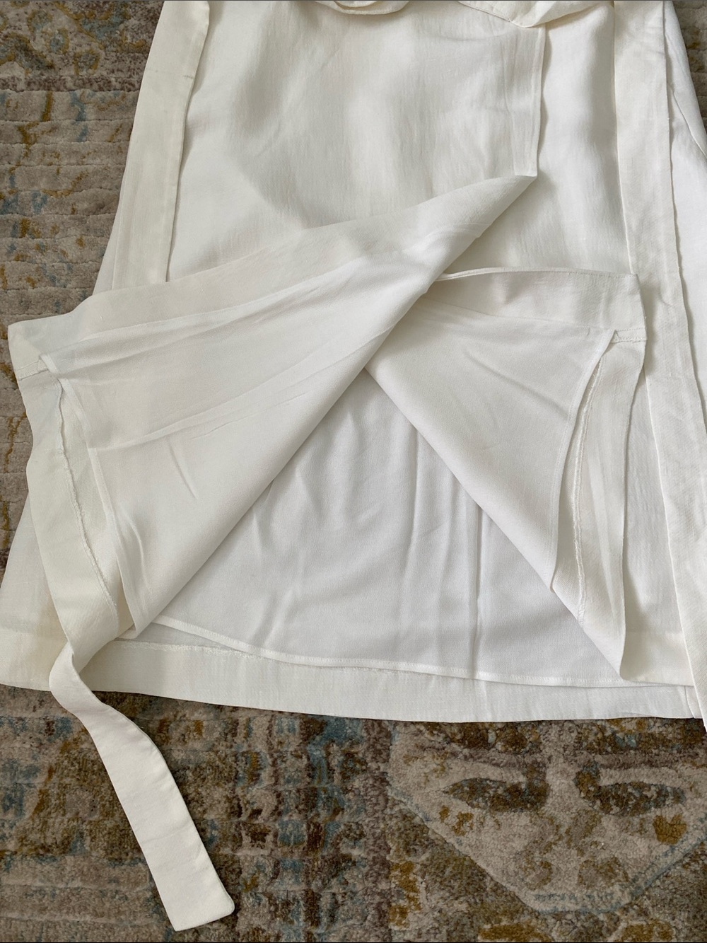 Massimo Dutti Cream A-Line Wrap Skirt with Side Ties - Picture 3 of 7